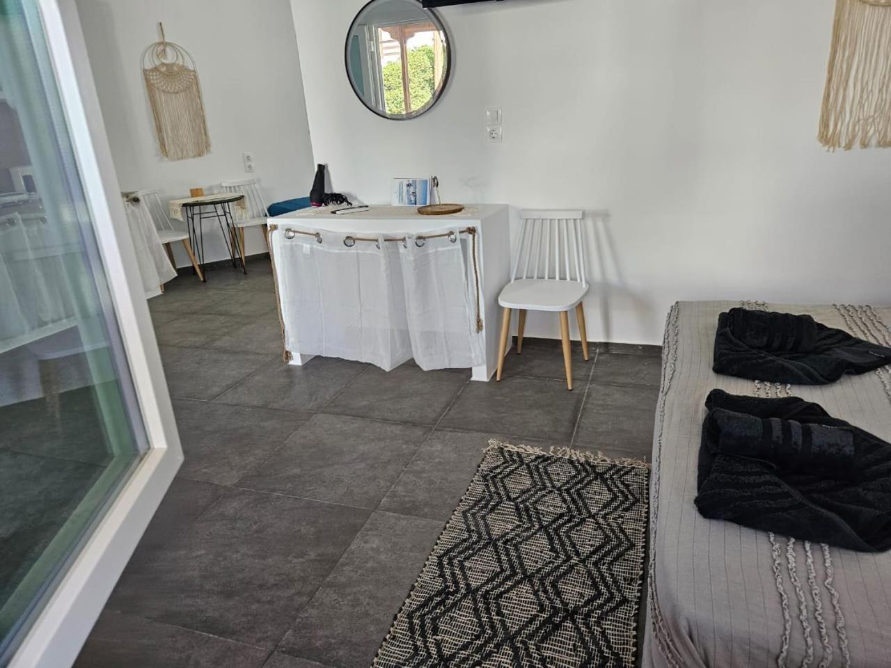 Eris Studios Adamantas  Esterno foto